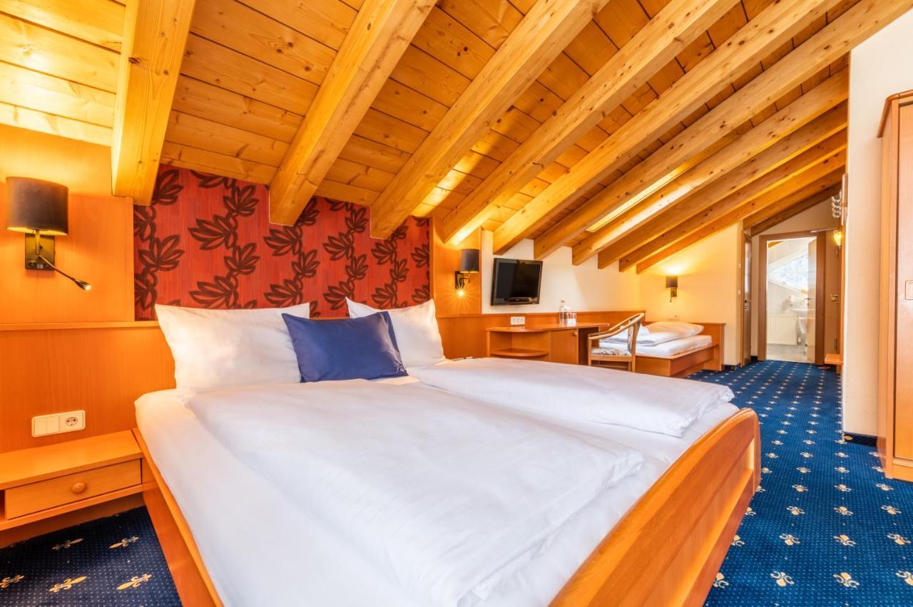 Hotel Tia Monte Hintertux Ngoại thất bức ảnh