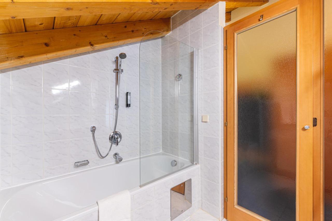 Hotel Tia Monte Hintertux Ngoại thất bức ảnh