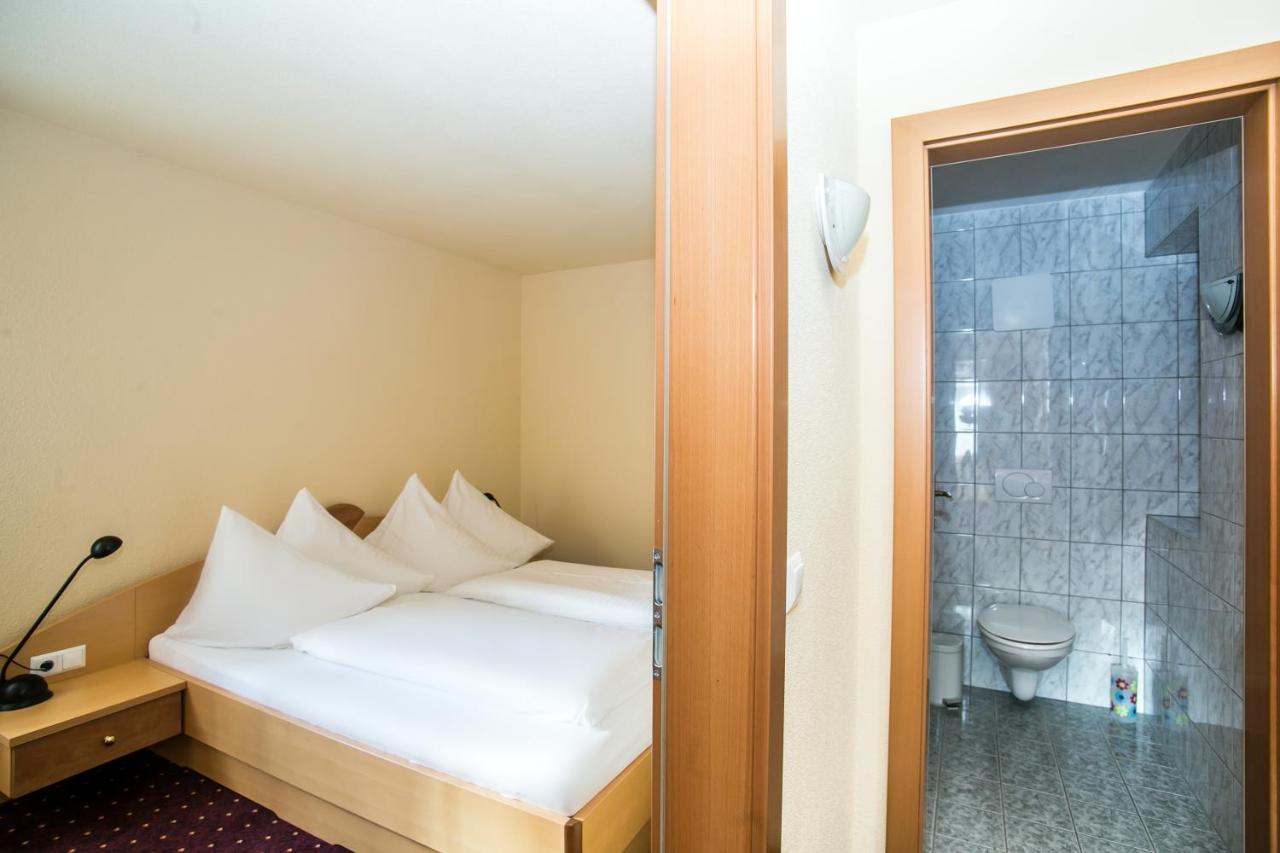 Hotel Tia Monte Hintertux Ngoại thất bức ảnh